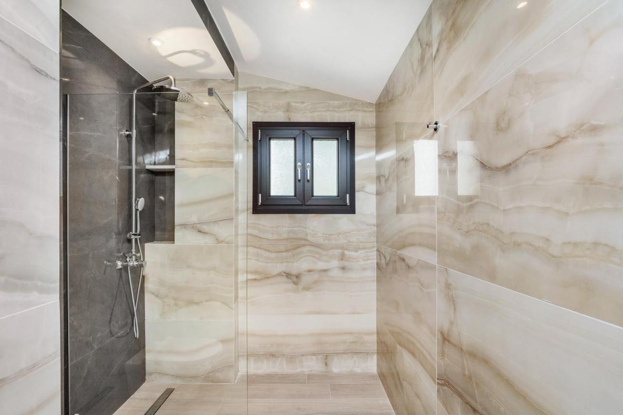 Epta Villas Luxury Redefined Agia Paraskevi  Bagian luar foto