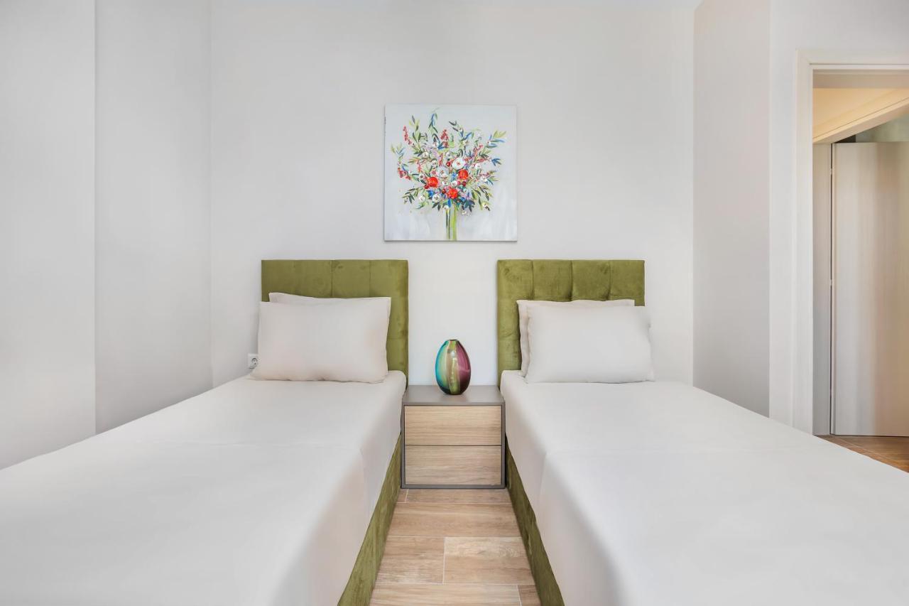 Epta Villas Luxury Redefined Agia Paraskevi  Bagian luar foto