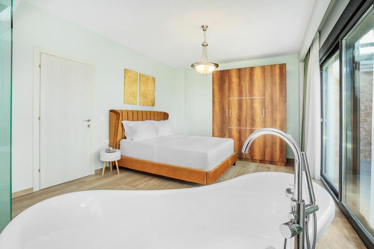 Epta Villas Luxury Redefined Agia Paraskevi  Bagian luar foto