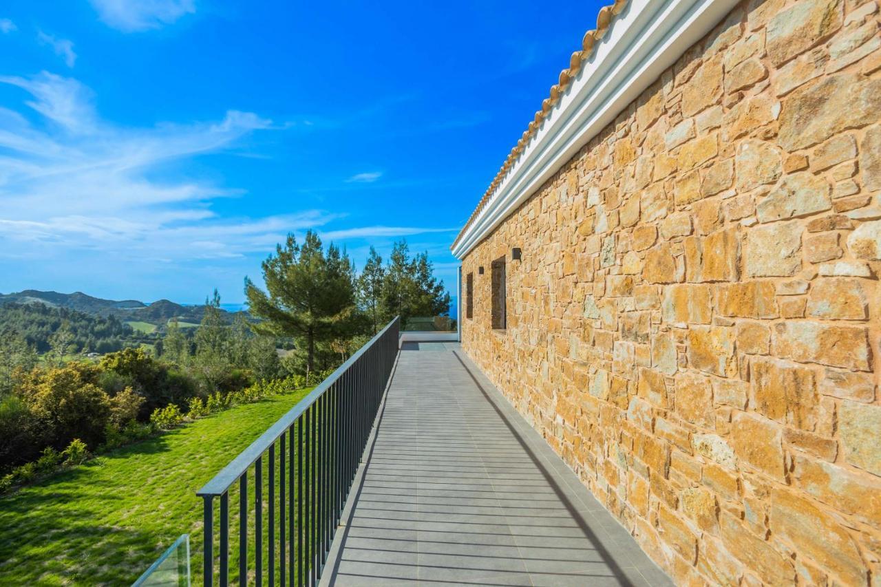 Epta Villas Luxury Redefined Agia Paraskevi  Bagian luar foto